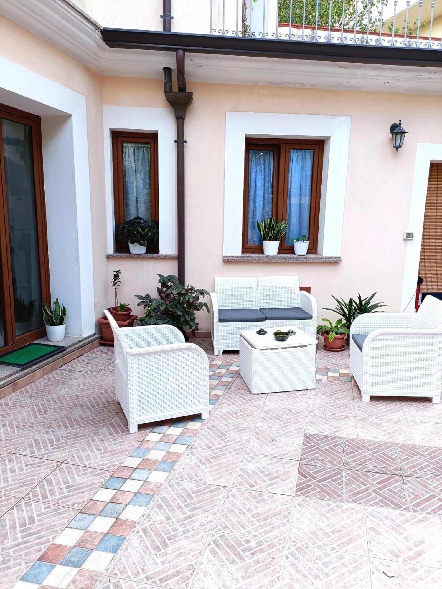 Giarranas House - Apartment With Coutyard Villacidro Zewnętrze zdjęcie